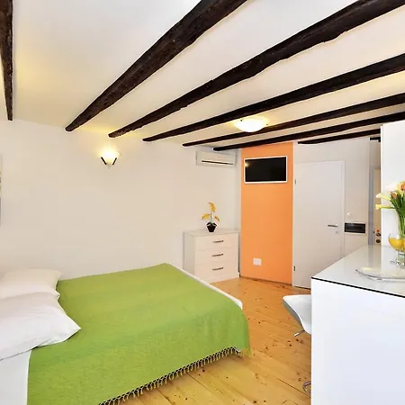 Apartment Mateo *